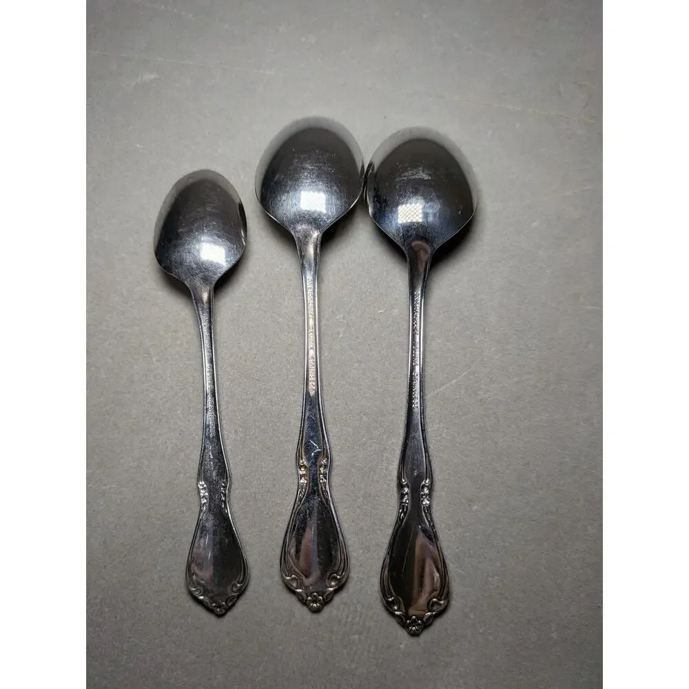 Oneidacraft Deluxe Lasting Rose Flatware 2 Tablespoons & 1 Teaspoon Stainless